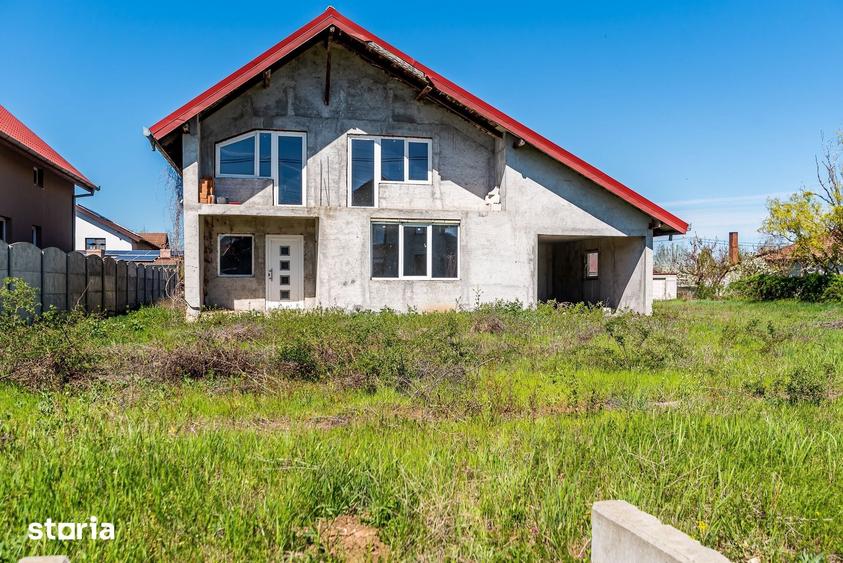 Casă cu 4 camere cu Teren 605 Mp în Felnac