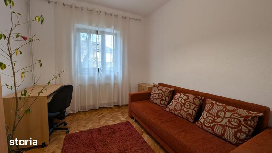 Apartament cu 3 camere în Central