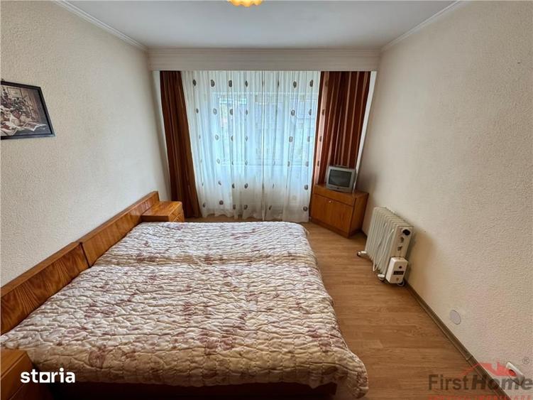 Apartament cu 3 camere decomandat, mobilat în Brăilei