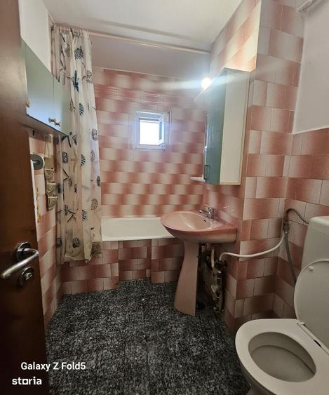Apartament cu 2 camere decomandat în Nufărul