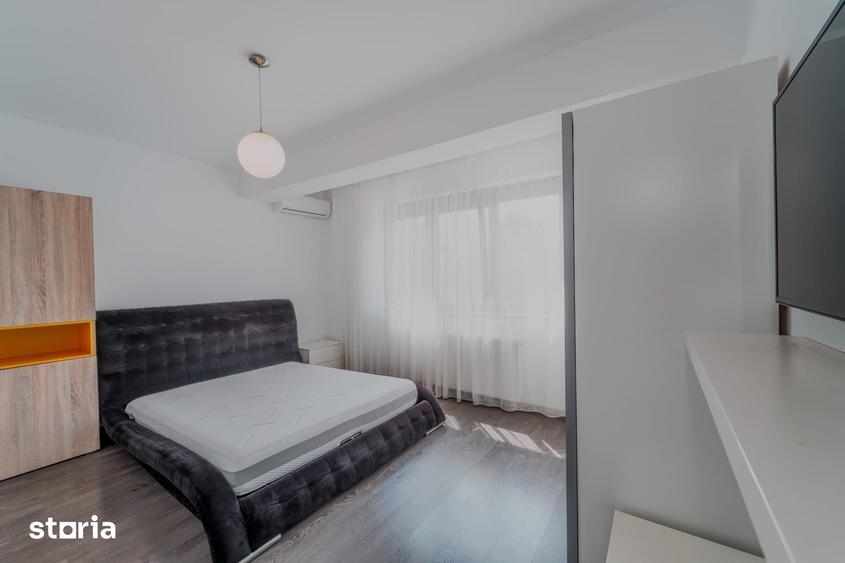 Casă cu 4 camere cu Teren 250 Mp în Palazu Mare