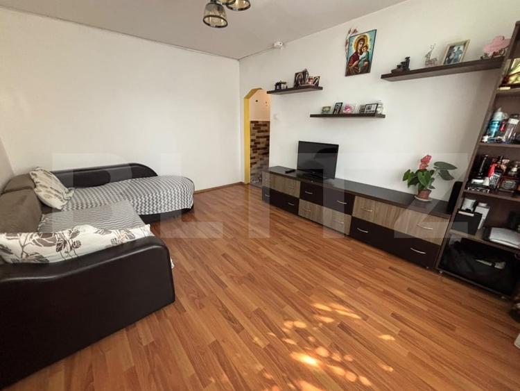 Apartament cu 2 camere, 40 mp, zona Vest - 2