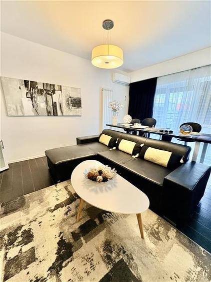 Apartament cu 2 camere decomandat, mobilat în Exterior Est