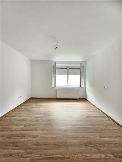 Apartament cu 2 camere decomandat, mobilat în Piața Armatei