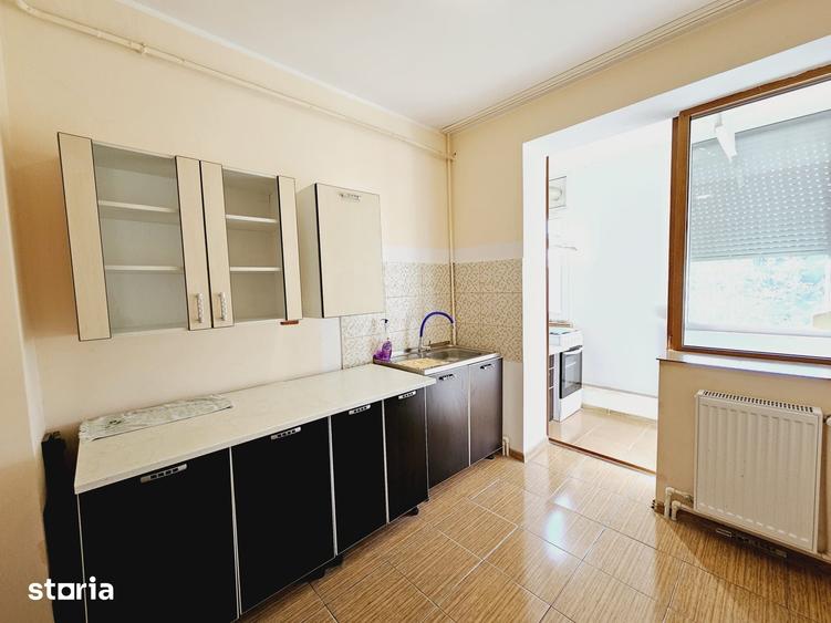 Apartament cu 3 camere în Țiglina 1