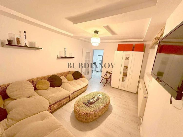 Apartament cu 2 camere de închiriat Mega Mall - Delfinului - 2