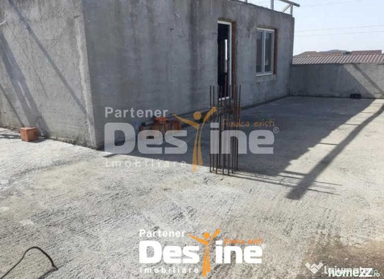Casă cu 5 camere cu Teren 300 Mp în Central