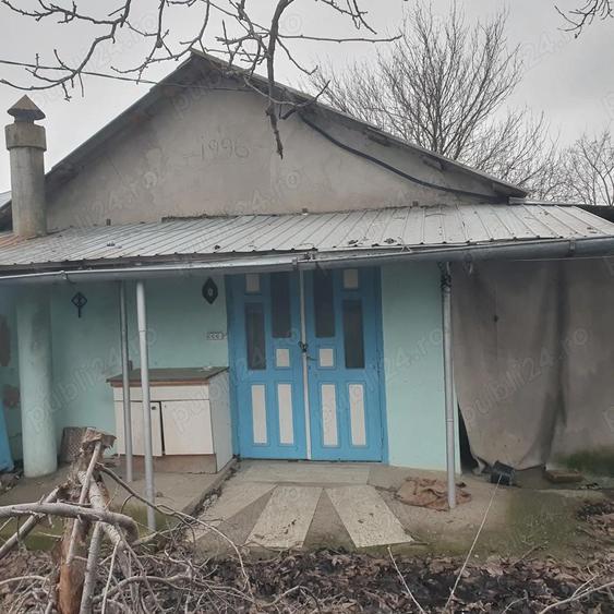Casă cu Teren 480 Mp în Chiscani