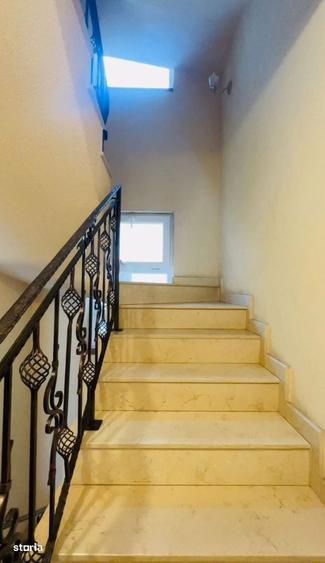 Apartament cu 2 camere decomandat în Podgoria