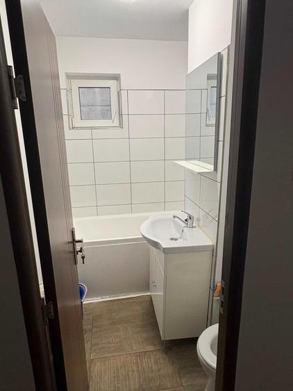 Direct proprietar - Cartier Crangasi - Ofer spre inchiriere apt. 2 camere - 4