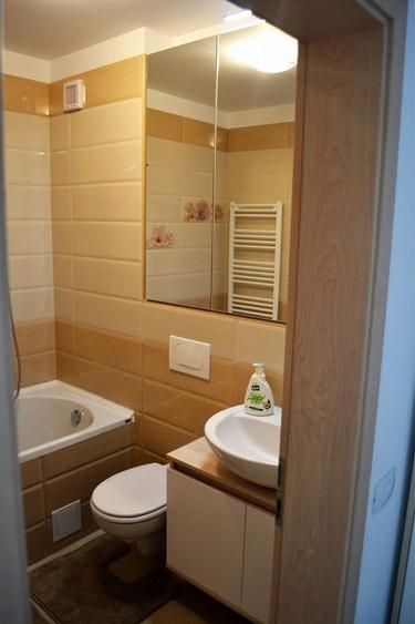 Apartament cu 2 camere decomandat în Exterior Vest