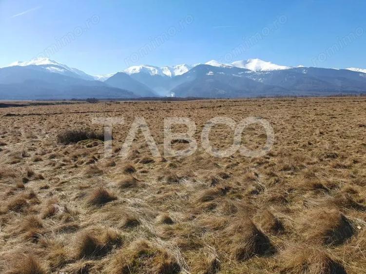 Teren de 1000 mp, în Gura Văii