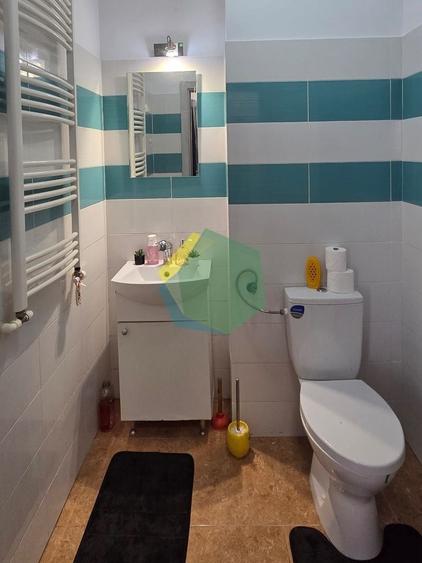 Duplex cu 3 camere cu Canalizare în Sud-Est