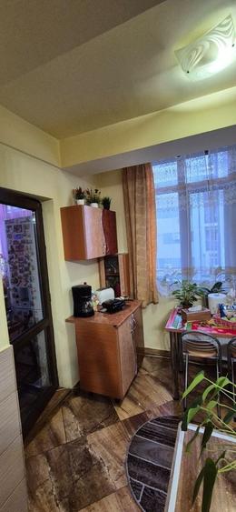 Apartament cu 2 camere semidecomandat în Ozana