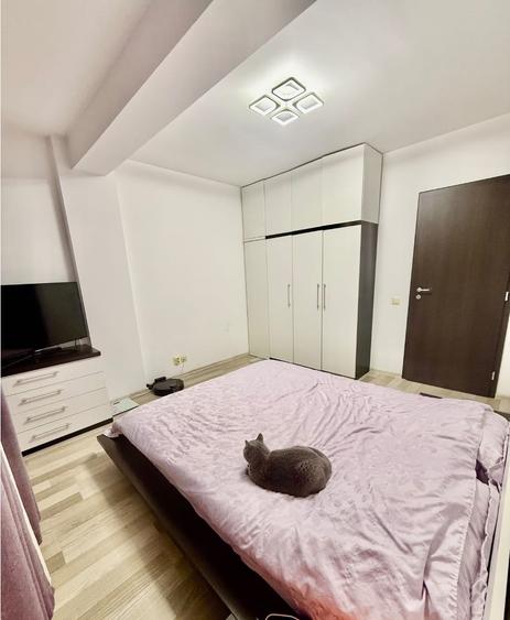 Apartament cu 2 camere decomandat în Nicolina