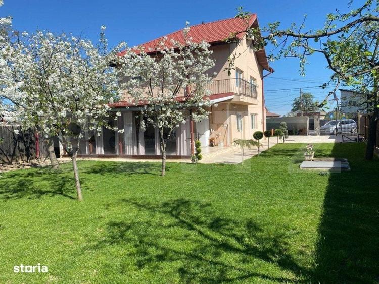 Casă cu 4 camere cu Teren 587 Mp în Valea