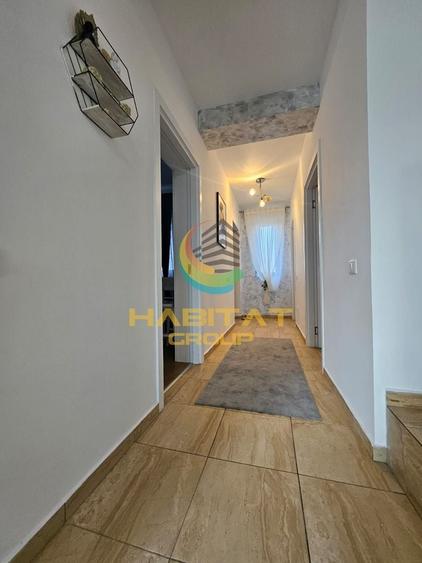 Casă individuală cu 4 camere cu Canalizare în Central