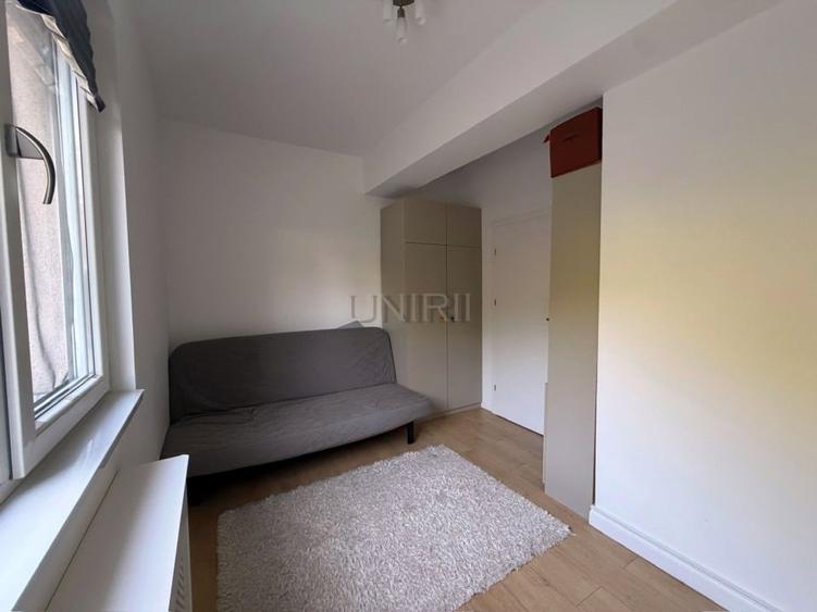 Direct proprietar , 3 camere, parcare subterana, Bdul Unirii- Nerva Traian - 11