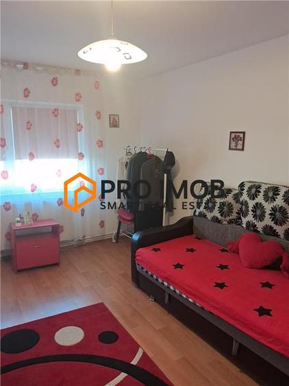 Apartament cu 2 camere decomandat, mobilat în 1 Decembrie