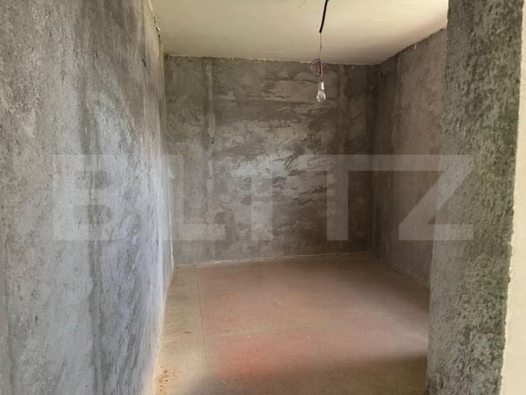 Casă individuală cu 4 camere cu Teren 595 Mp în Popoveni