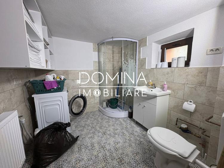Casă individuală cu 5 camere cu Teren 250 Mp în Rânca