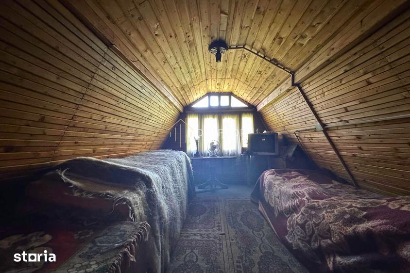 Casă cu 4 camere cu Teren 1000 Mp în Sângeorgiu de Mureș