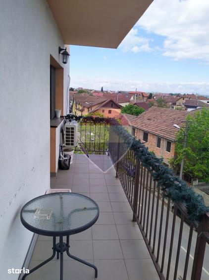 Apartament cu 3 camere în Lazaret
