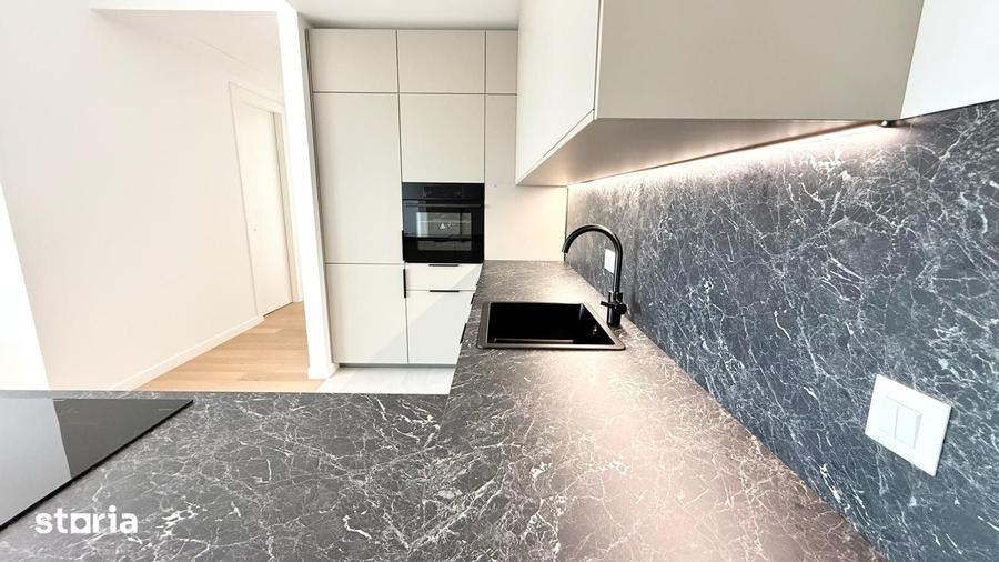 Apartament cu 3 camere în Tei