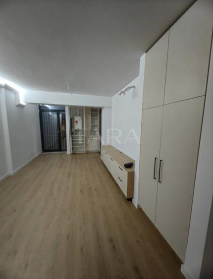Apartament cu 2 camere semidecomandat în Vest