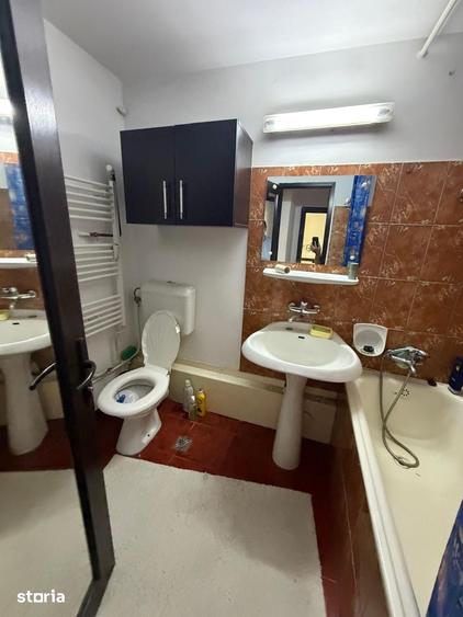 Garsonieră decomandată în Rahova