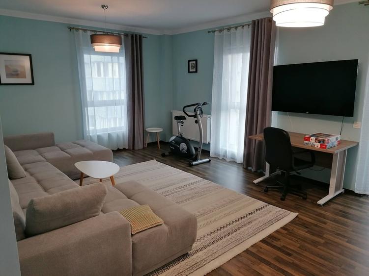 Apartament cu 3 camere decomandat în Ultracentral