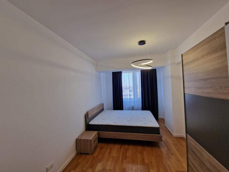 Apartament cu 3 camere decomandat, mobilat în Calea Călărașilor