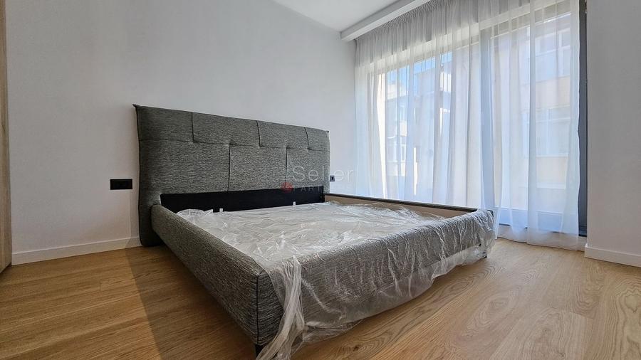 Apartament cu 3 camere decomandat, mobilat în Brașovul Vechi