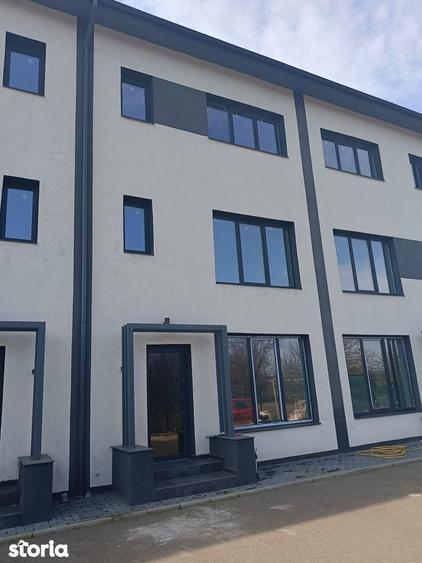 Vila moderna 5 camere | Corbeanca Ostratu | Curte proprie - 1