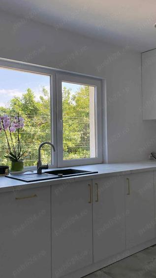 Casă cu 5 camere cu Teren 950 Mp în Josani