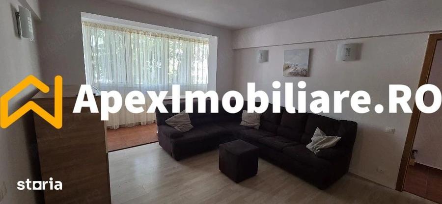 Apartament cu 3 camere semidecomandat, mobilat în Titan