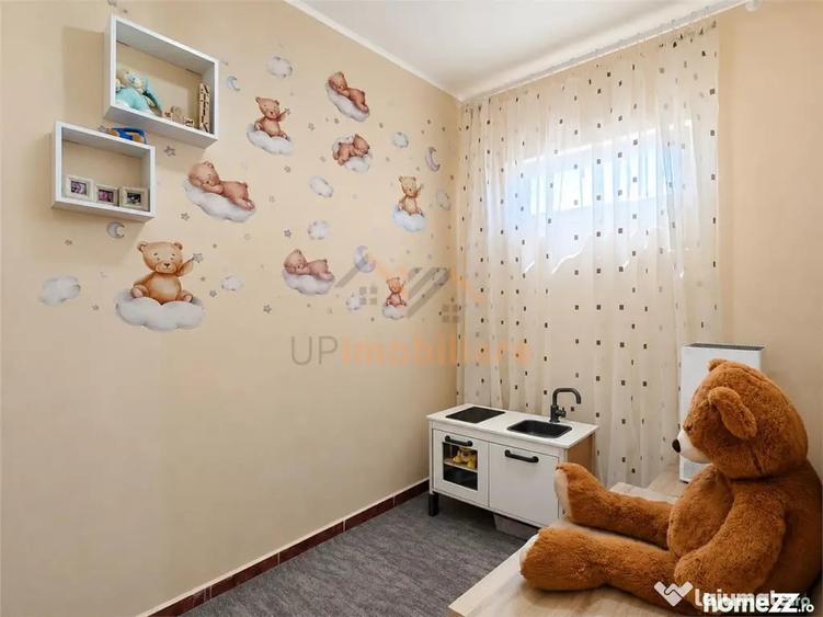 Apartament cu 3 camere decomandat în Sânmartin