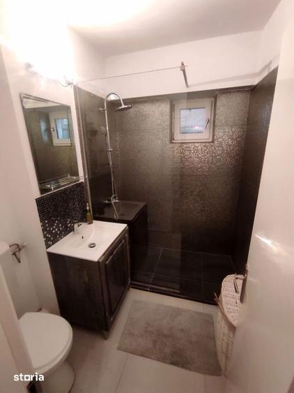Apartament cu 2 camere decomandat în Calea București