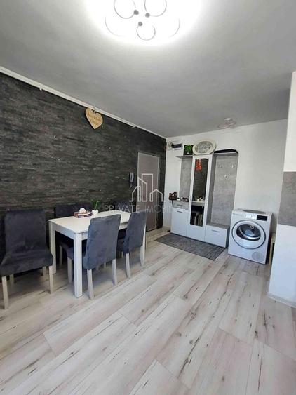 Apartament cu 2 camere decomandat în Tudor