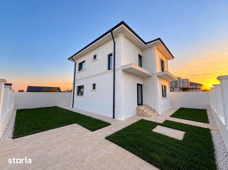 Casă cu 6 camere cu Teren 200 Mp în Lumina