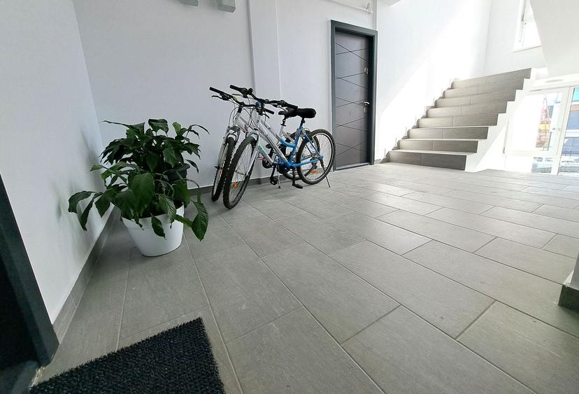 Apartament cu 3 camere decomandat în Mihai Viteazul