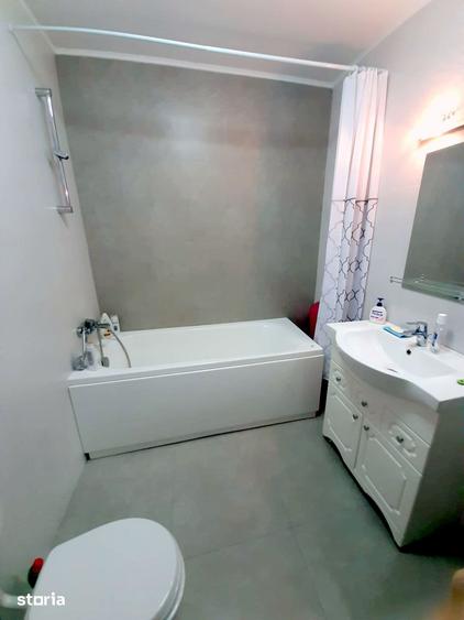 Apartament cu 2 camere semidecomandat, mobilat în Mărăști