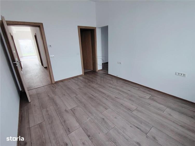 Casă cu 4 camere decomandat în Rudicica
