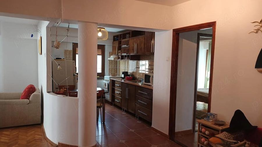 Apartament cu 3 camere decomandat în Ultracentral