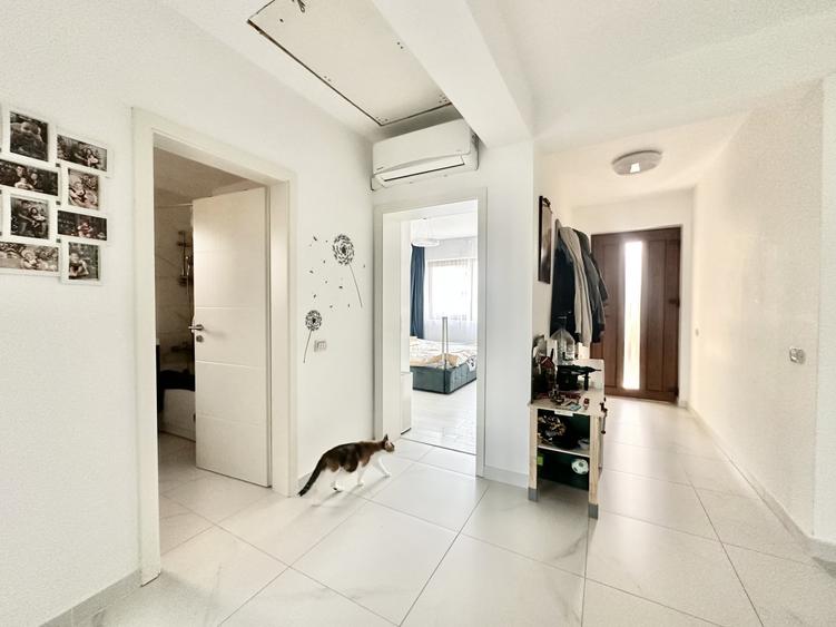 Duplex cu 3 camere cu Canalizare în Moșnița Nouă