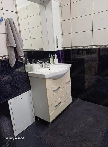 Casă cu 3 camere cu Teren 300 Mp în Dumbrăvița