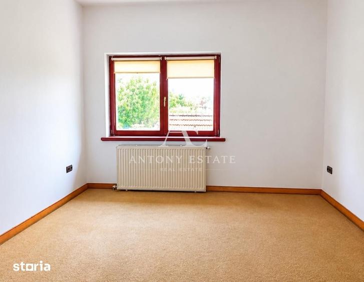 Casă cu 4 camere cu Teren 250 Mp în Centura