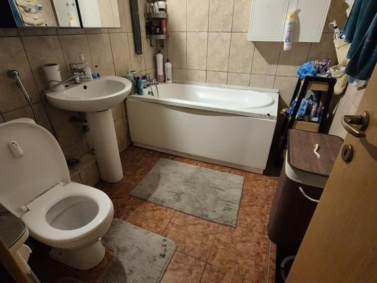 Apartament cu 2 camere decomandat în Iancului