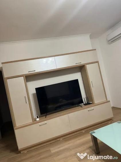 Apartament cu 2 camere semidecomandat în Florești