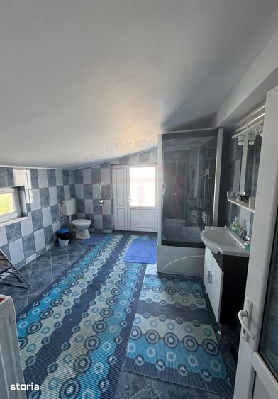 Casă cu 3 camere cu Teren 1326 Mp în Smârdan